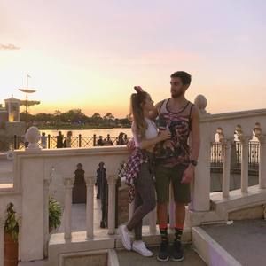 Meet your Posher, Alejandro